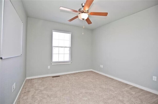 Foto del edificio - 2802 Southwest Arbor Road