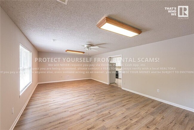Foto del edificio - 1245 N Mission Blvd