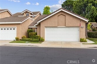 Building Photo - 6118 Garnet Cir