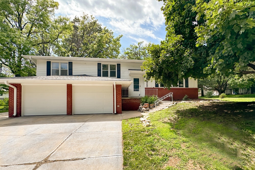 Photo - 922 N 122nd St (Omaha, NE)