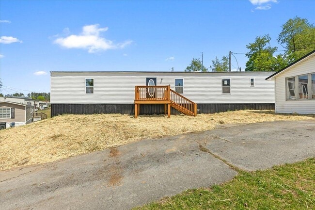 Foto del edificio - 2237 Weaver Pike