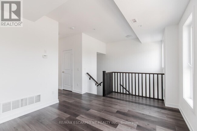 Building Photo - 70-70 Kenesky Dr