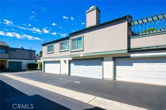 Foto del edificio - 1100 Cleghorn Dr