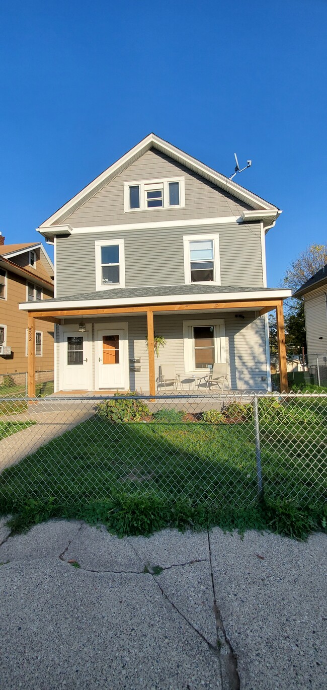 Foto del edificio - 522 Newton Ave N