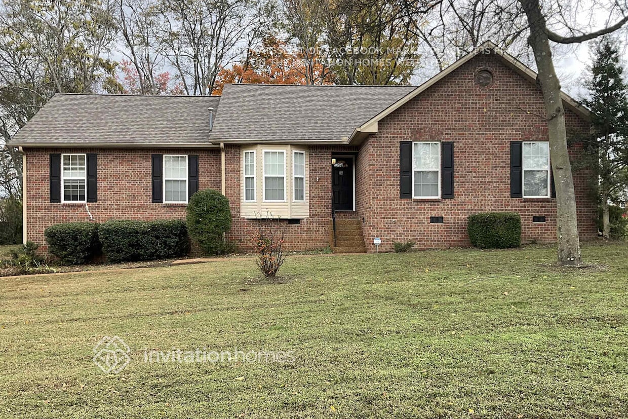 Foto principal - 135 Candle Wood Dr