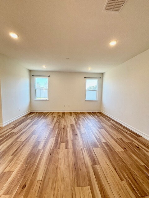 Foto del edificio - Now Leasing in Mascotte 4Bdrm 2Bath Open Concept – Don’t Miss This Home!