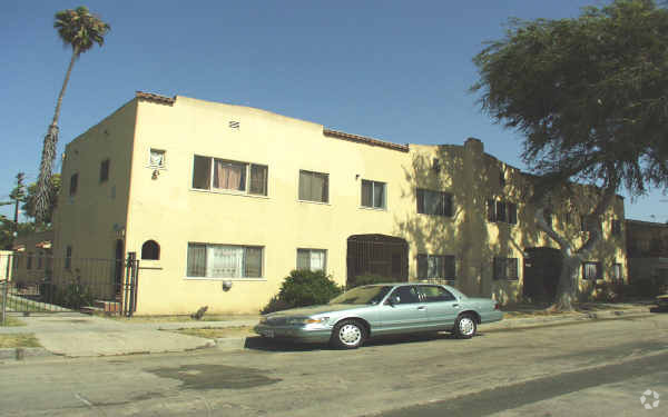 6730 - 6800 Marbrisa Ave - 6730-6800 Marbrisa Ave