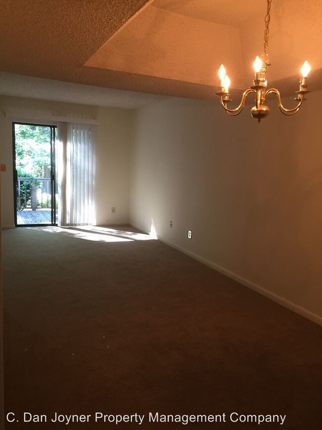 Foto del edificio - 42 Briarglen Pl
