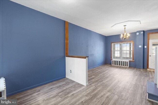 Building Photo - 231 S Broadway