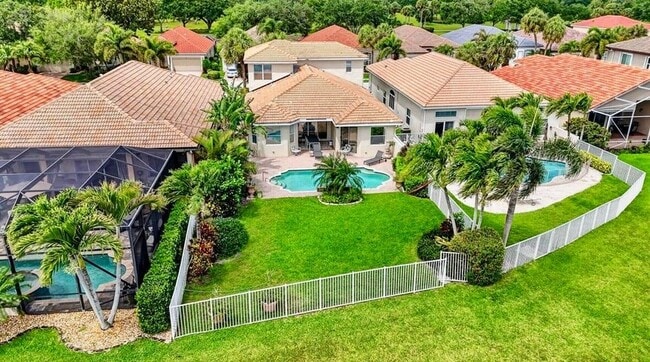 Photo - 7879 Monarch Ct House