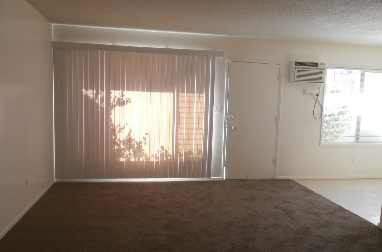 Contact us to make an appointment - 44130 Beech Ave