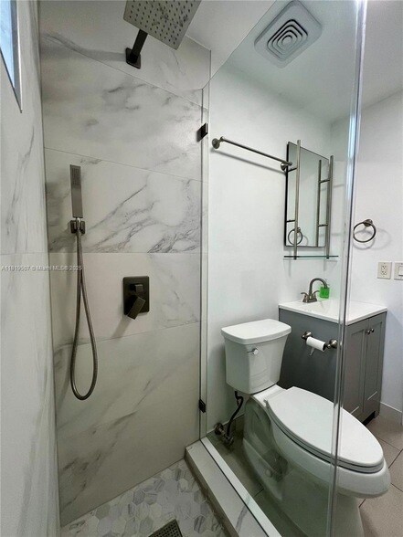 Foto del edificio - 361 SW 20th Rd
