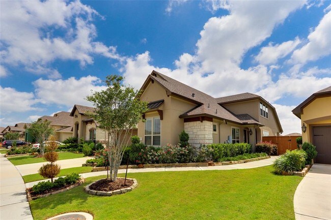 Building Photo - 11427 Robillard Way