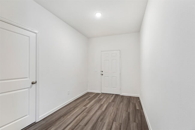 Building Photo - 18777 Lucas Michael Wy