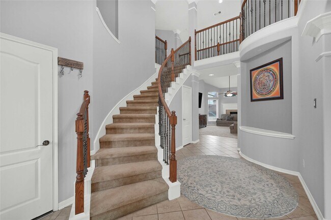 Foto del edificio - 6115 City Shores Ln