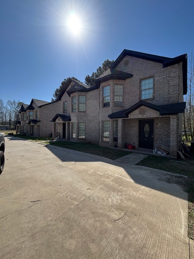 Foto principal - 216 N Roosevelt Haskell St