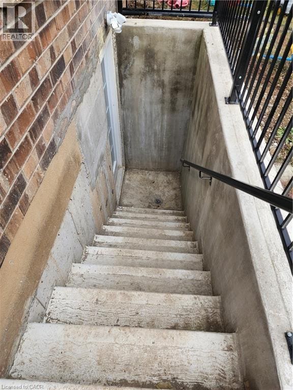 Building Photo - 400 Wild Calla St