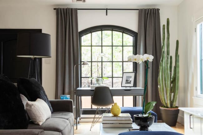 Building Photo - 7715 Waring Ave