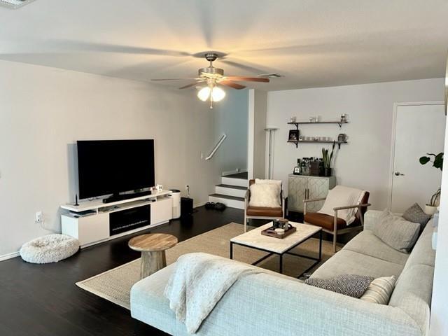 Foto del edificio - 8932 Southwick Dr