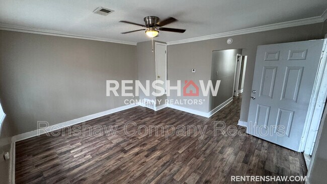 Foto del edificio - 4094 Orleans Rd
