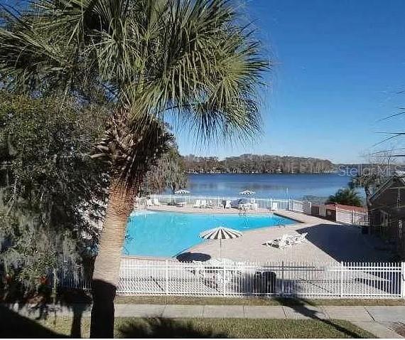 Foto del edificio - 616 Georgetown Dr