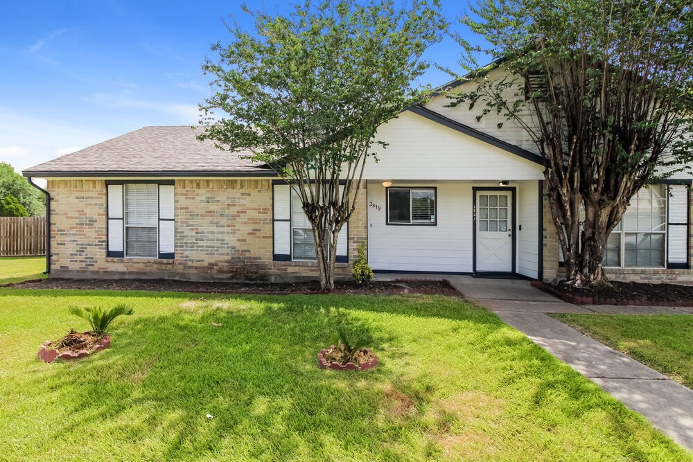 Foto principal - 3819 Old Post Rd