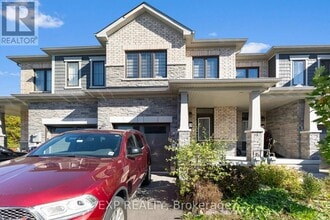 Building Photo - 8273 Tulip Tree Dr