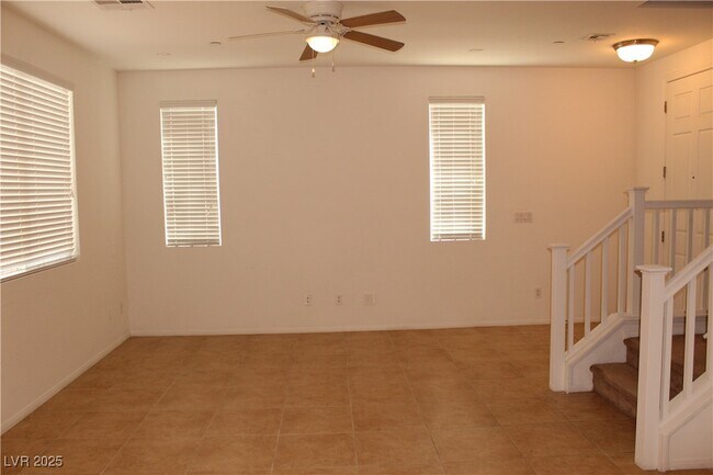 Foto del edificio - 9052 Stone Cabin Ct