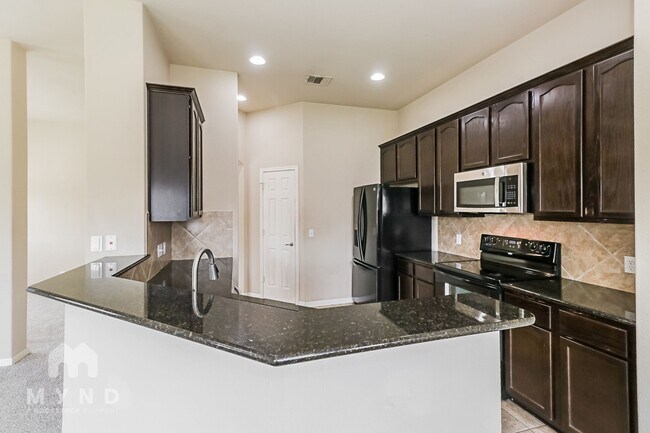 Foto del edificio - 18729 Leigh Ln