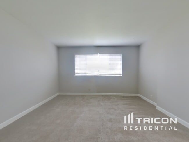 Building Photo - 2051 Barbour Drive Fairfield CA