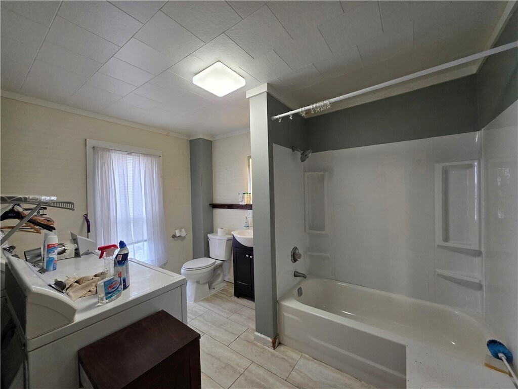 Foto del edificio - 54 Bemis Ave