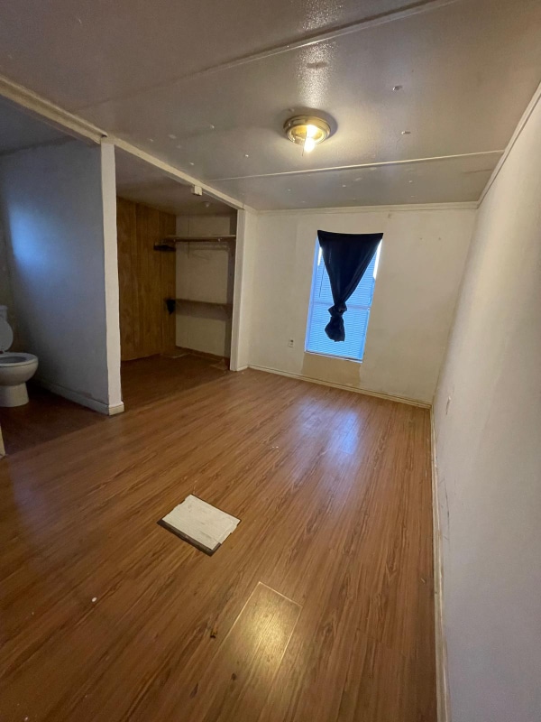 Building Photo - 8057 Moonmist Cir