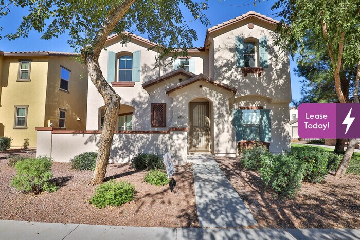 Primary Photo - 4096 E Devon Drive