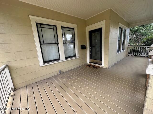 Foto del edificio - 2362 Gilmore St