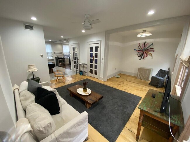 Foto del edificio - 525 Jersey Ave