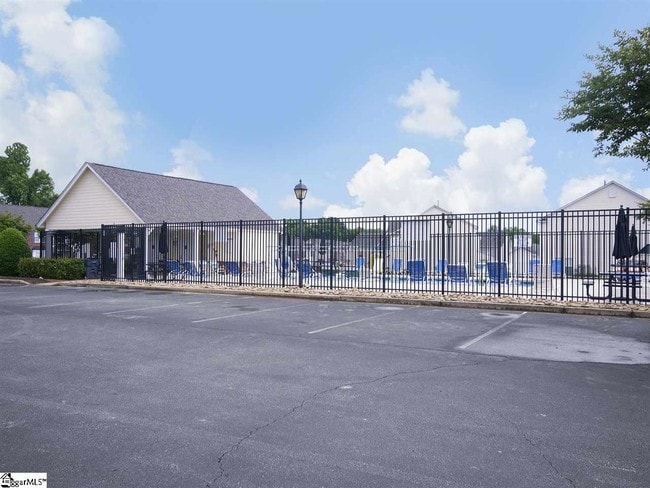 Building Photo - 163 Gr-Pd-51