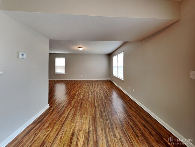 Building Photo - 11949 Titania Circle Indianapolis IN