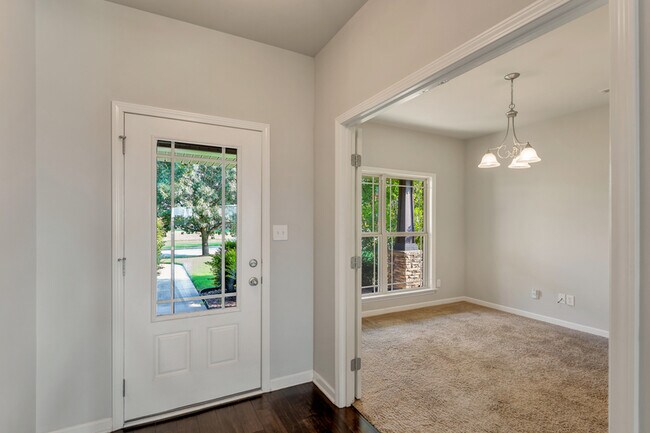 Foto del edificio - 861 River Landing Blvd SW