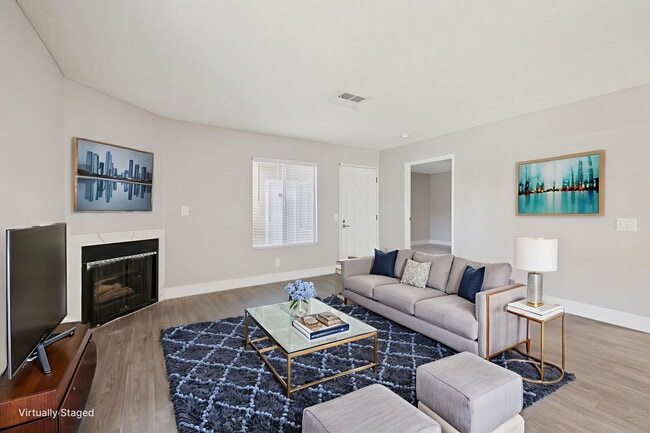 Building Photo - The Pines Henderson
