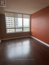 Building Photo - 8 Rean Dr