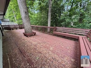 Building Photo - 2636 Whiteleigh Ct NE