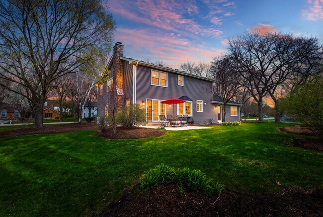 Foto del edificio - 1441 Calcutta Ln