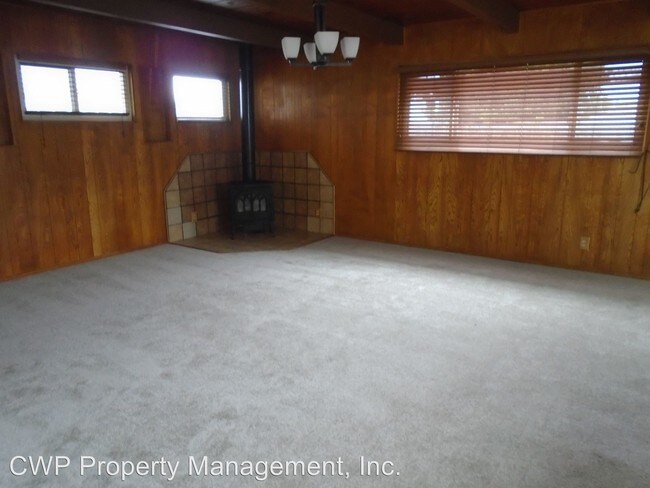 Building Photo - 3 br, 1 bath House - 1147 Via Esperanza