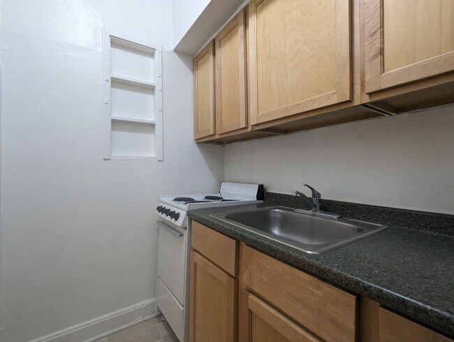 Foto del edificio - 536 W Arlington Pl