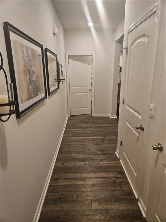 Foto del edificio - 332 Stoneybrook Dr