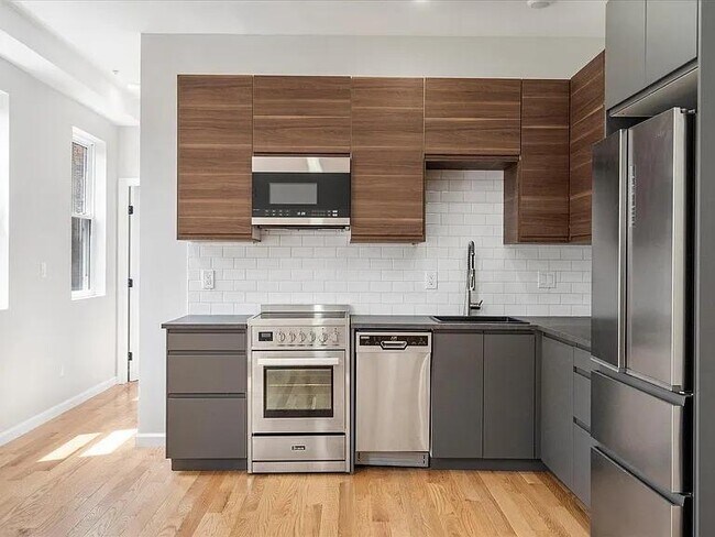 Foto del edificio - 334 St Paul St