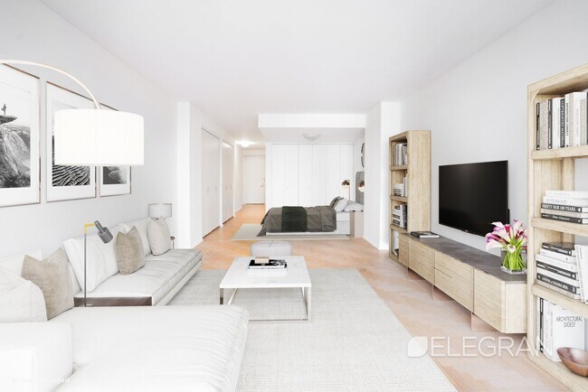 Building Photo - Studio Condo in Carnegie Hill