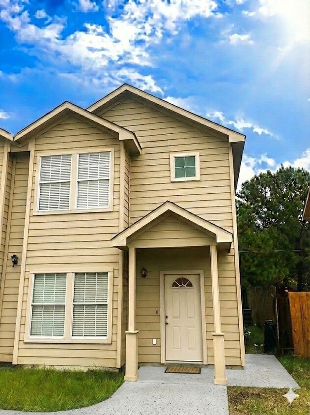 Photo - 10642 Logger Pine Trails, Unit A