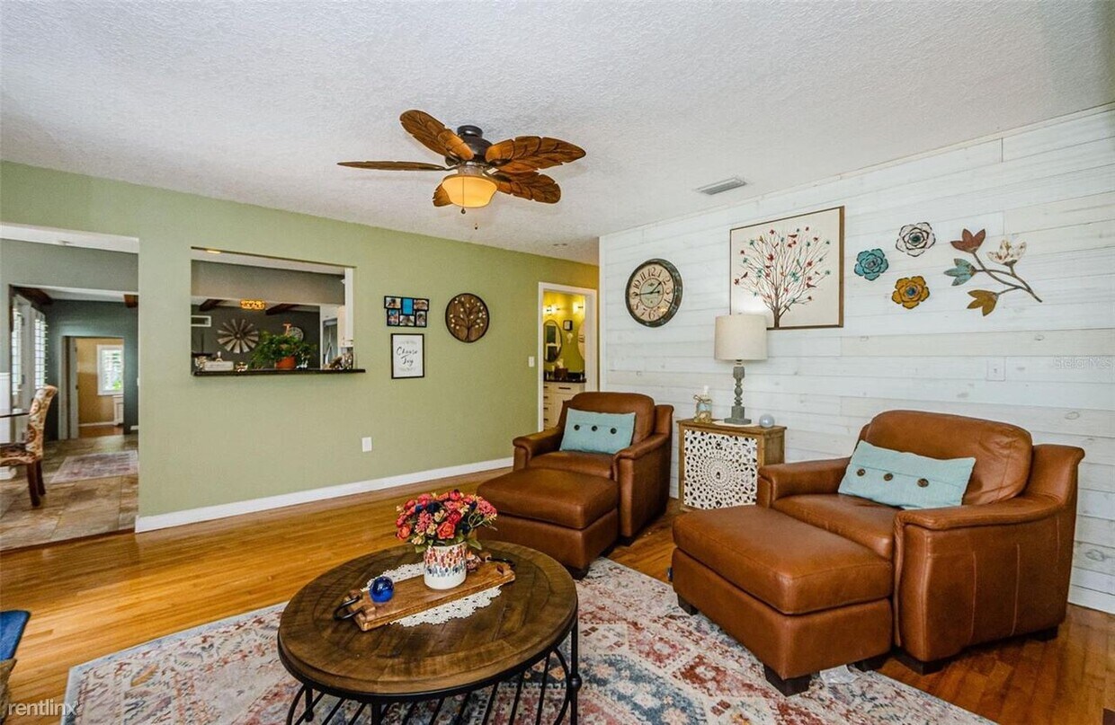 Building Photo - 3 br, 2 bath House - 5600 Virginia Avenue