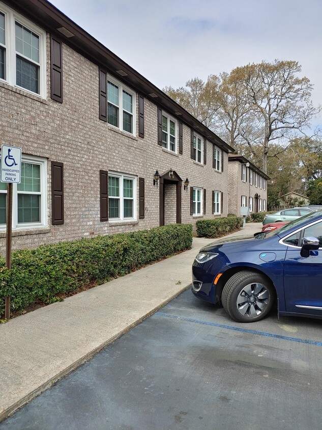 1386 Riverfront Drive, Charleston, SC - 1386 River Front Dr